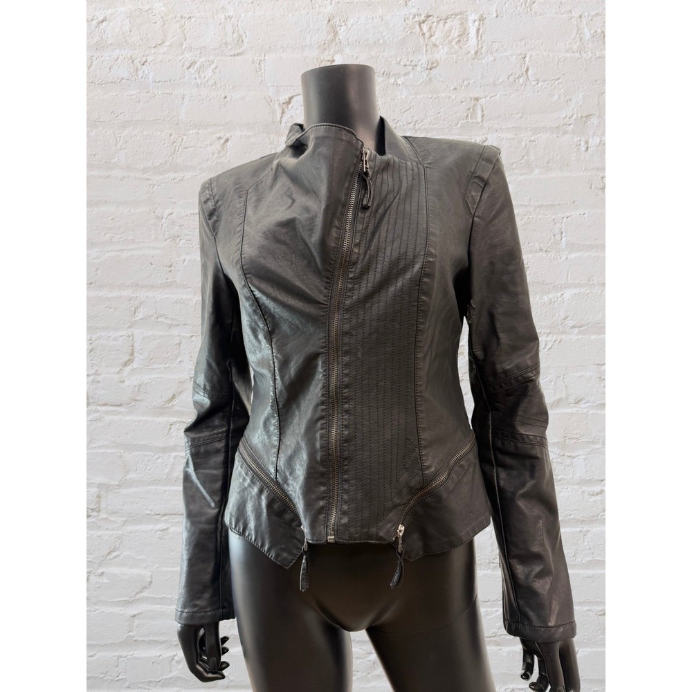Blank NYC Black Faux Leather Jacket Moto Zip Medium Edgy‎ Chic